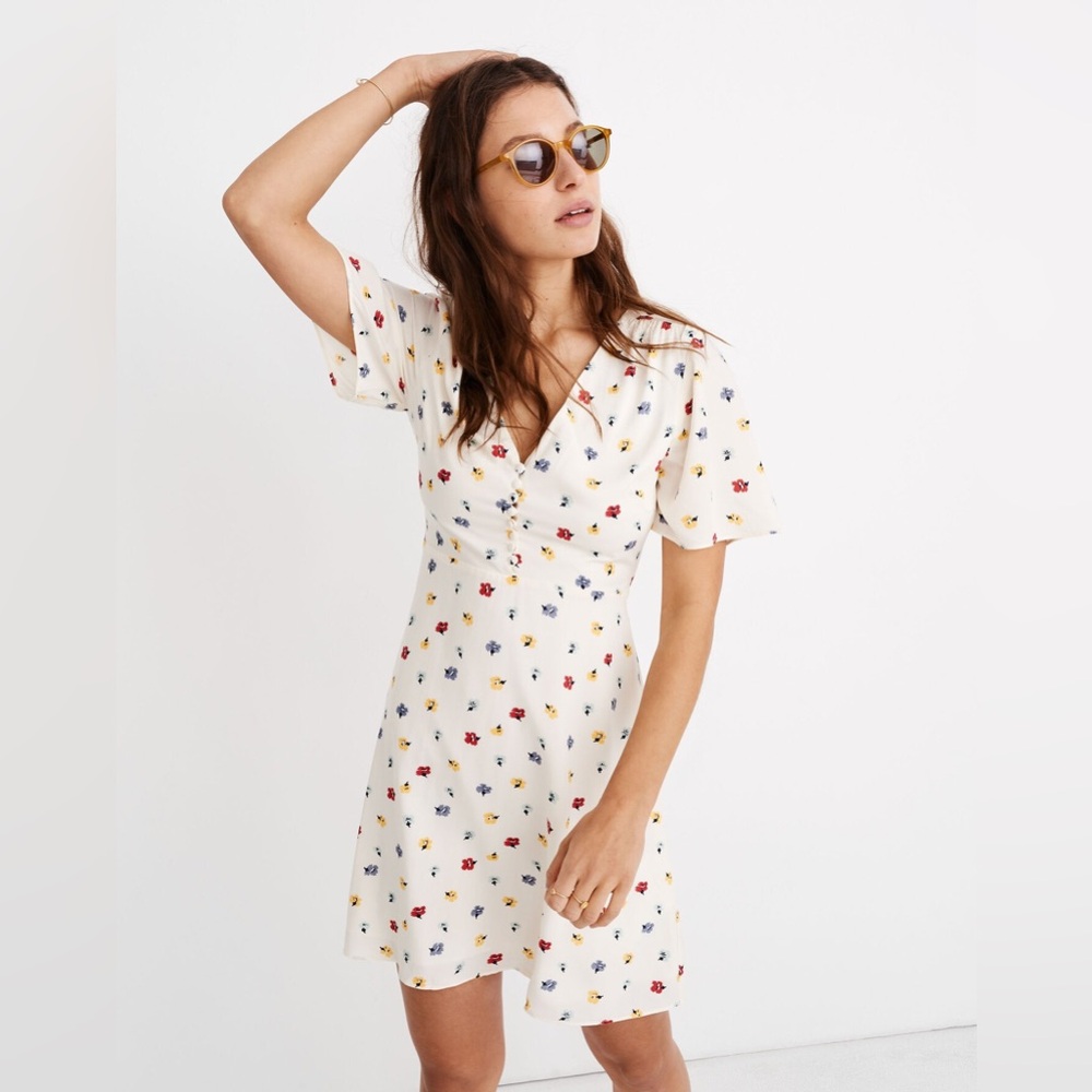Madewell Orchard Flutter-Sleeve Dress in Confetti Floral